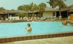 1987_wk_orlando_pool_hotel_Nico_scannen0003