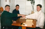 1998_Webco_Mentos_Albert_Knill_rip_and_Nico_Does_siging_contract_with_Michael_Prokop_in_Waalre