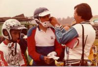 1980-Uli-Heidtkamp-Gerrit-Does-helping-out-during-the-AVRO-TV